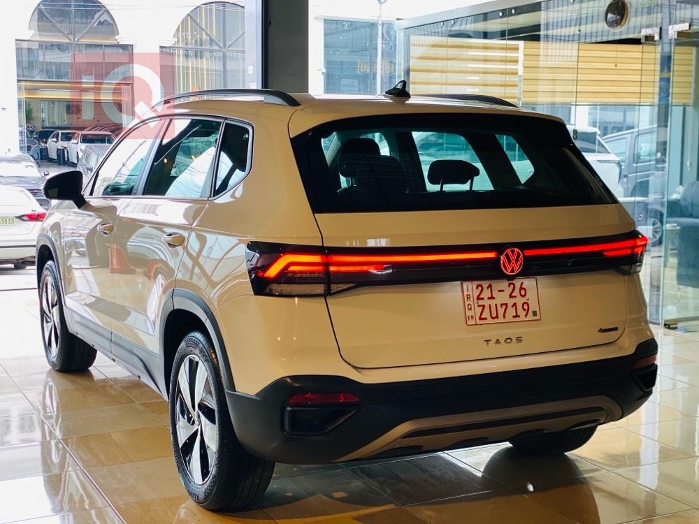 فولكسفاغن تاوس